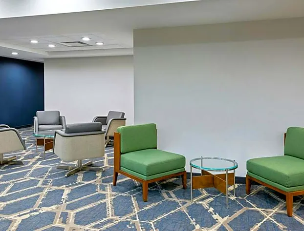 Courtyard Buffalo Downtown / Canalside hotel detail image 4