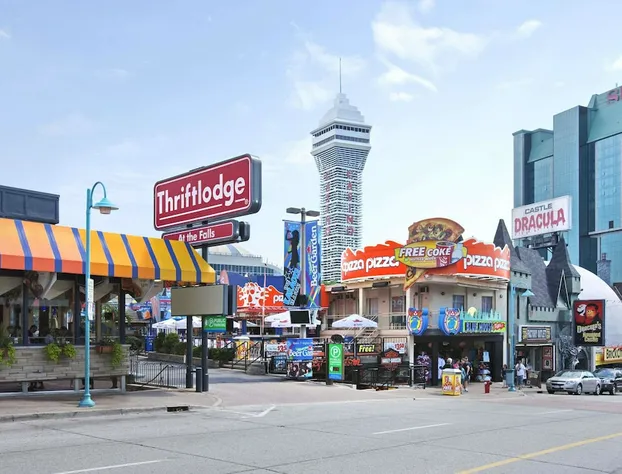 Thriftlodge Niagara Falls At The Falls hotel detail image 1