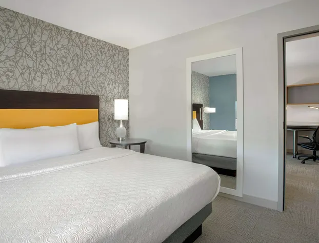 Home2 Suites by Hilton Omaha West, NE hotel detail image 4