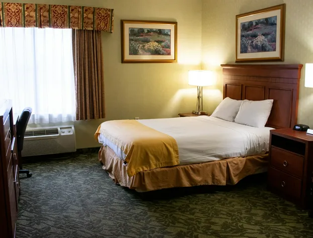 Spark By Hilton Walker Grand Rapids North hotel detail image 4