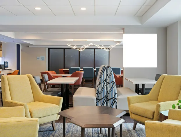 Holiday Inn Express & Suites Cincinnati Riverfront by IHG hotel detail image 4