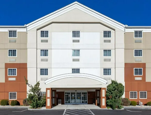 Candlewood Suites West Springfield by IHG hotel detail image 3