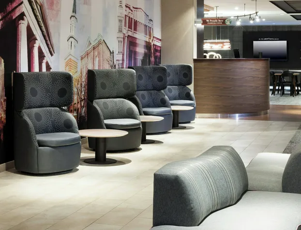 Courtyard by Marriott Alexandria Old Town/Southwest hotel detail image 1