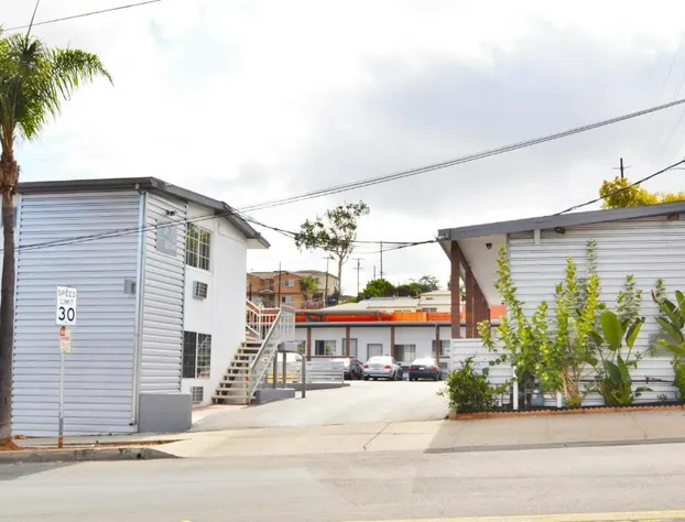 Lodge at 32nd hotel detail image 2