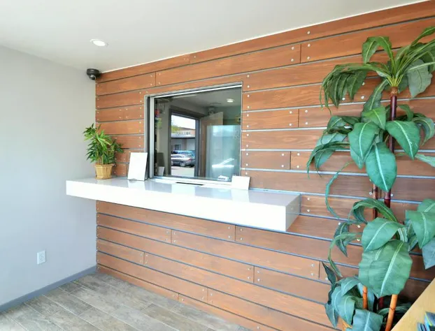 Lodge at 32nd hotel detail image 3