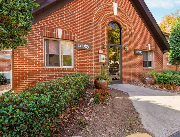 Studio 6 Suites Charlotte, NC - Tyvola Rd/Executive Park hotel detail image 1