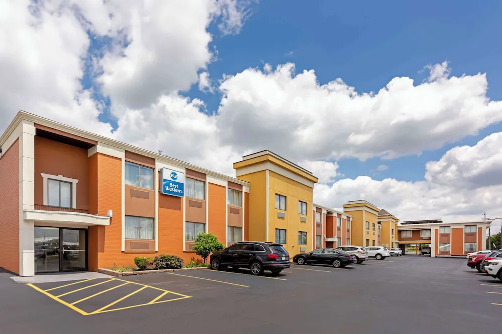 Best Western The Inn At Rochester Airport hotel hero