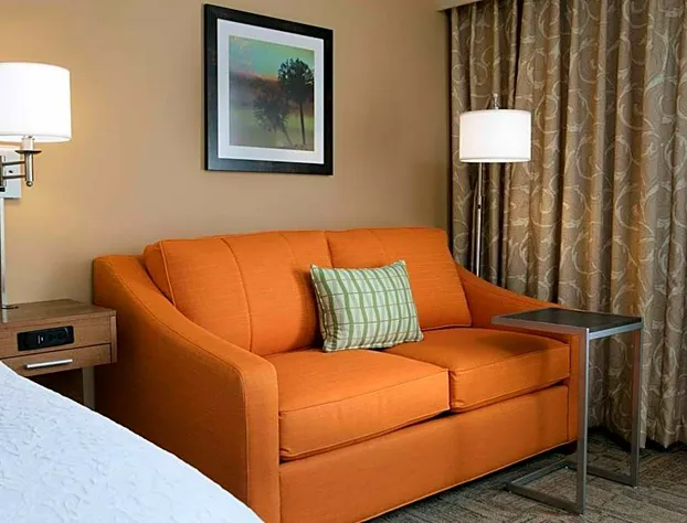 Hampton Inn Kansas City/Shawnee Mission hotel detail image 1