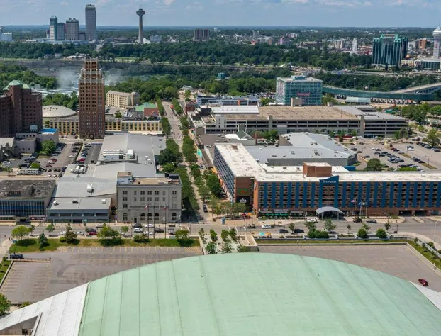 Sheraton Niagara Falls hotel detail image 2