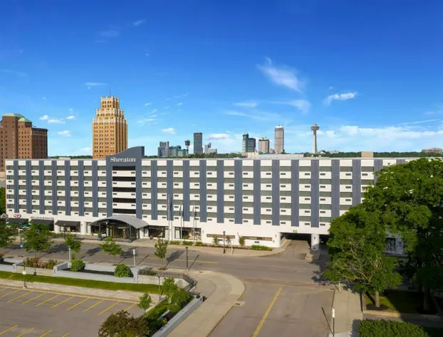 Sheraton Niagara Falls hotel detail image 3