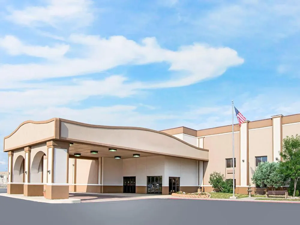 Red Lion Hotel Gillette hotel hero