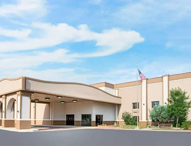 Red Lion Hotel Gillette hotel detail image 1