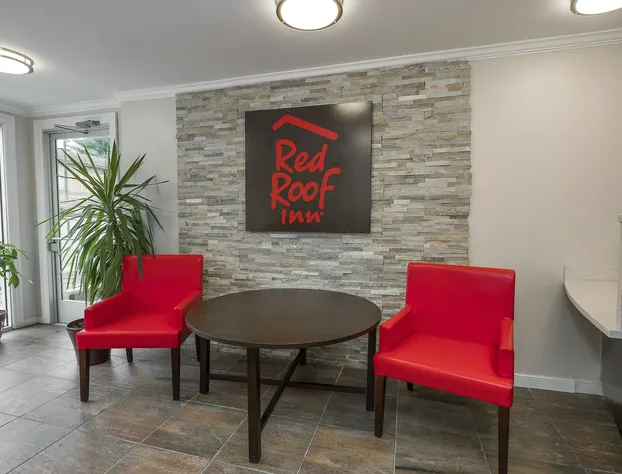 Red Roof Inn Fredericksburg North hotel detail image 4