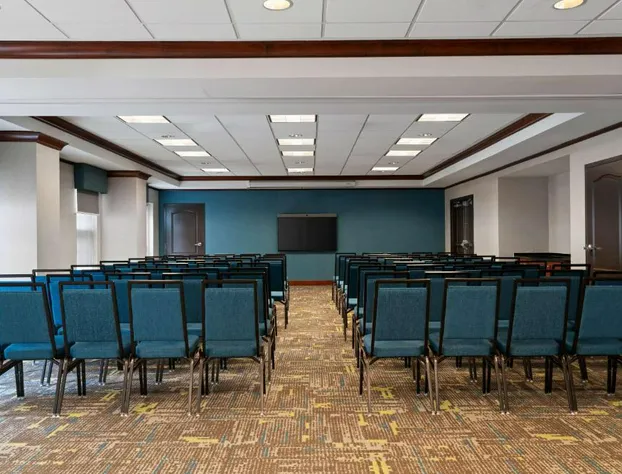 Hampton Inn South Kingstown - Newport Area hotel detail image 1