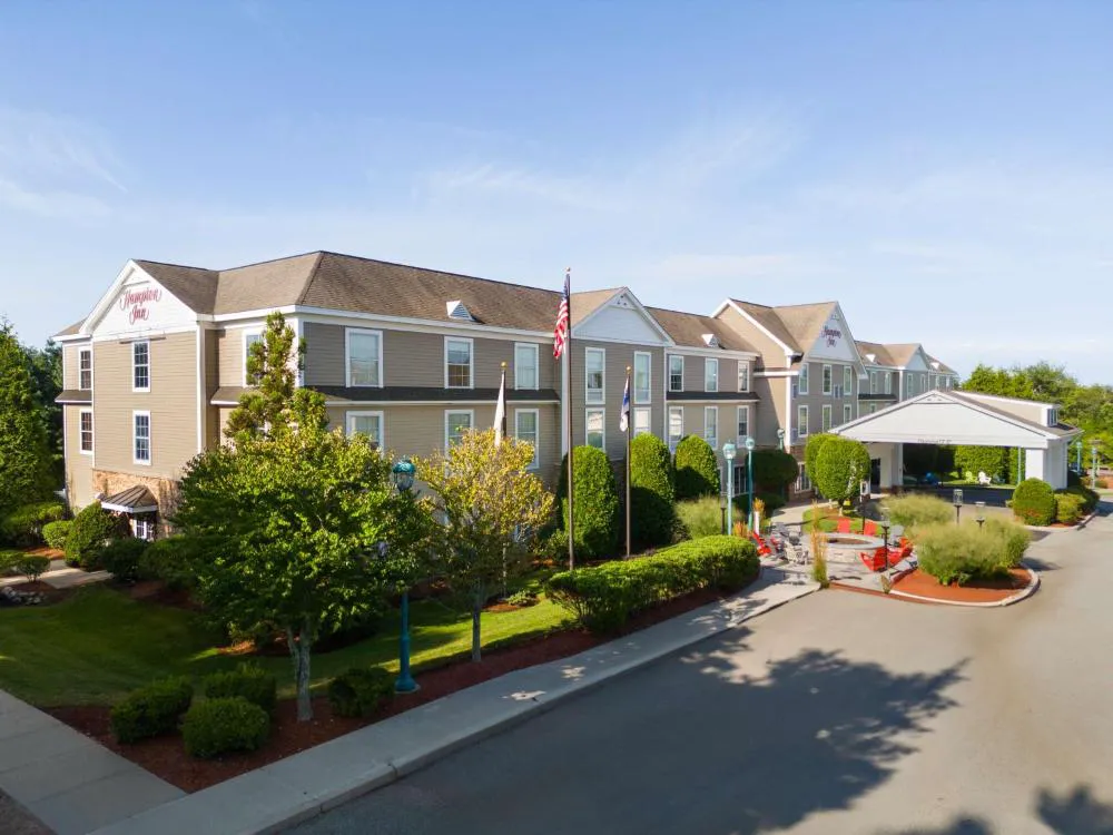 Hampton Inn South Kingstown - Newport Area hotel hero