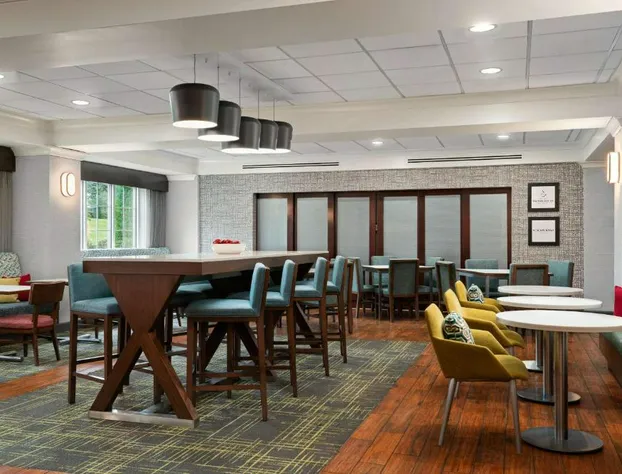 Hampton Inn South Kingstown - Newport Area hotel detail image 3