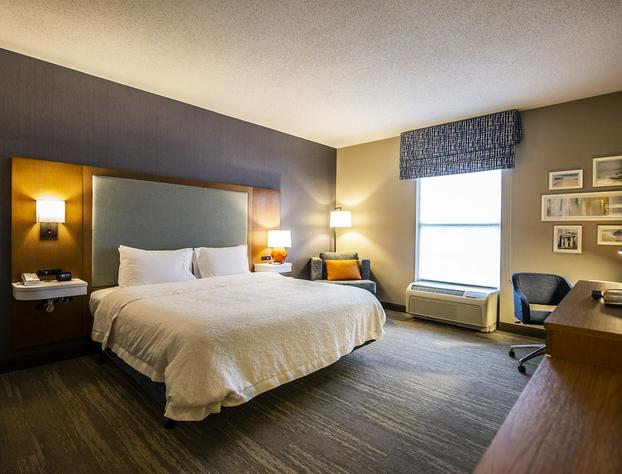 Hampton Inn South Kingstown - Newport Area hotel detail image 2