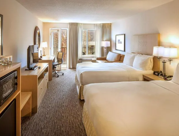 DoubleTree by Hilton Portland - Tigard hotel detail image 3