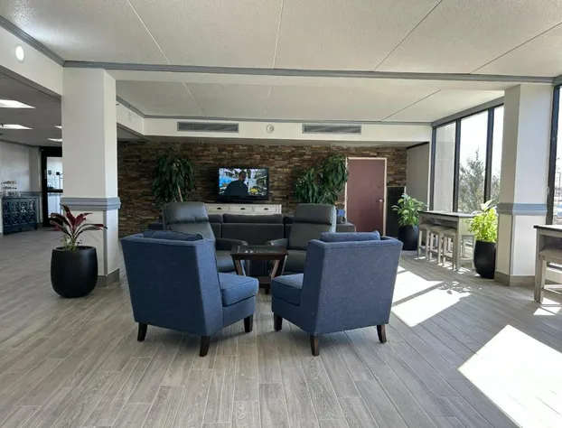 Clarion Inn & Suites Grand Rapids Airport hotel detail image 1