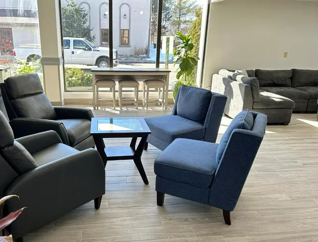 Clarion Inn & Suites Grand Rapids Airport hotel detail image 4