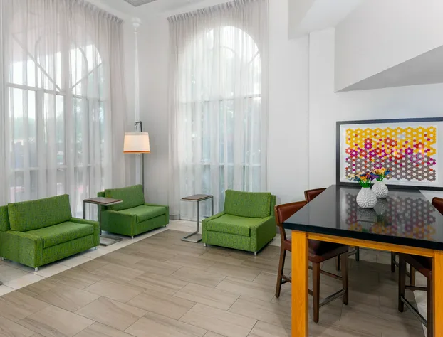 Holiday Inn Express Miami Airport Doral Area by IHG hotel detail image 2