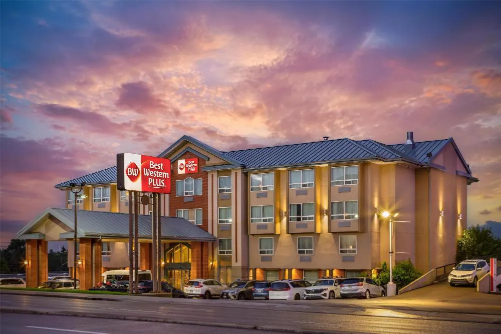 Best Western Plus Calgary Centre Inn hotel hero