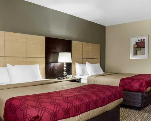 Econo Lodge Grand Forks near University hotel detail image 2