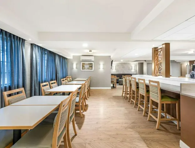 Best Western West Towne Suites hotel detail image 2