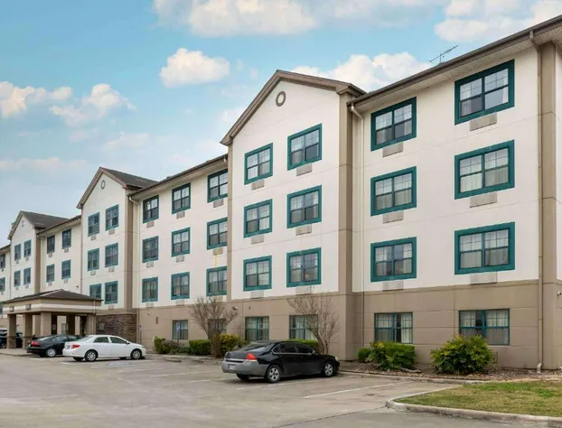 Extended Stay America Suites Houston Galleria Westheimer hotel detail image 2