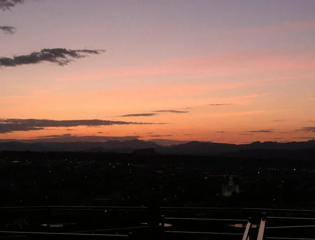 Inn on the Cliff hotel detail image 1