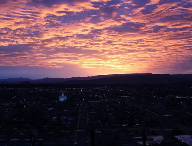 Inn on the Cliff hotel detail image 2