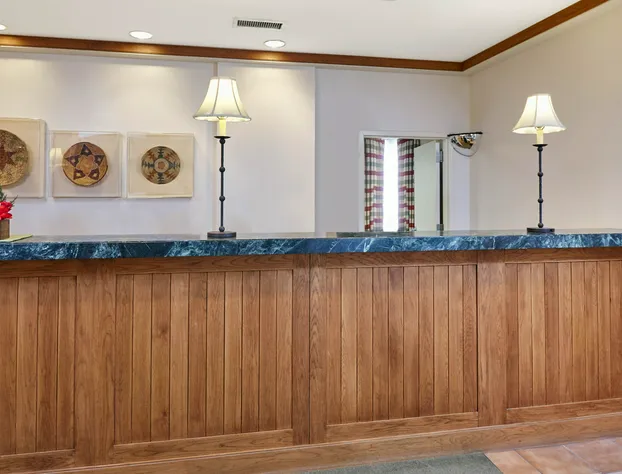 Madison Plaza Hotel hotel detail image 2