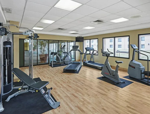 Madison Plaza Hotel hotel detail image 4