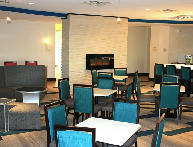 Springhill Suites by Marriott Oklahoma City Airport hotel detail image 4
