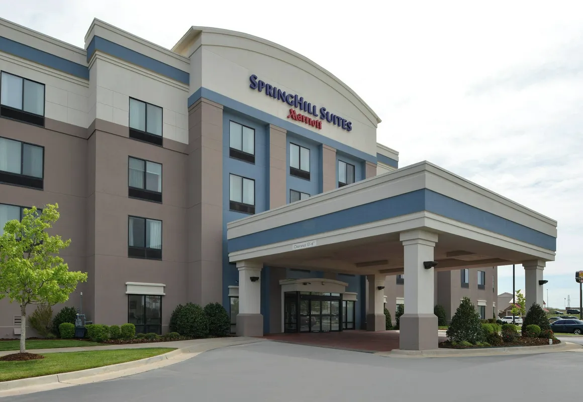 Springhill Suites by Marriott Oklahoma City Airport hotel hero
