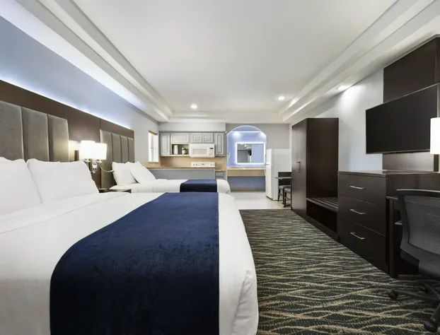 Days Inn & Suites by Wyndham Houston Hobby Airport hotel detail image 1