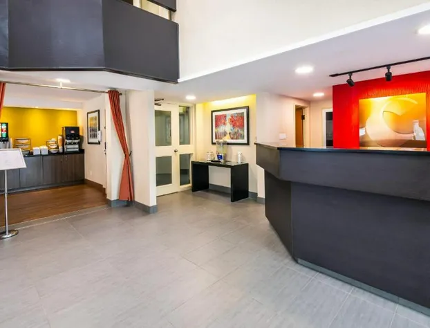 Comfort Inn Gatineau hotel detail image 3