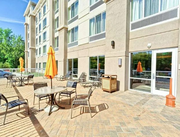 Hilton Garden Inn Mt. Laurel hotel detail image 1