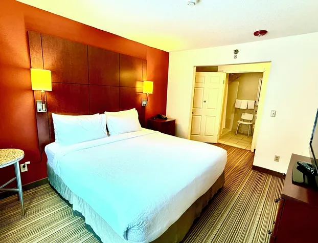 Primestay Extended Suites hotel detail image 3