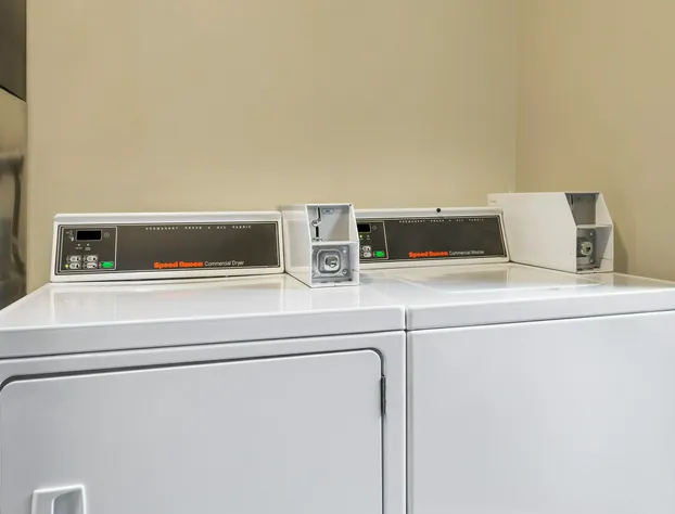 Days Inn & Suites by Wyndham Red Rock-Gallup hotel detail image 2