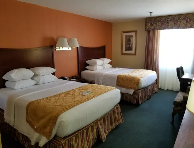 Days Inn & Suites by Wyndham Red Rock-Gallup hotel detail image 4