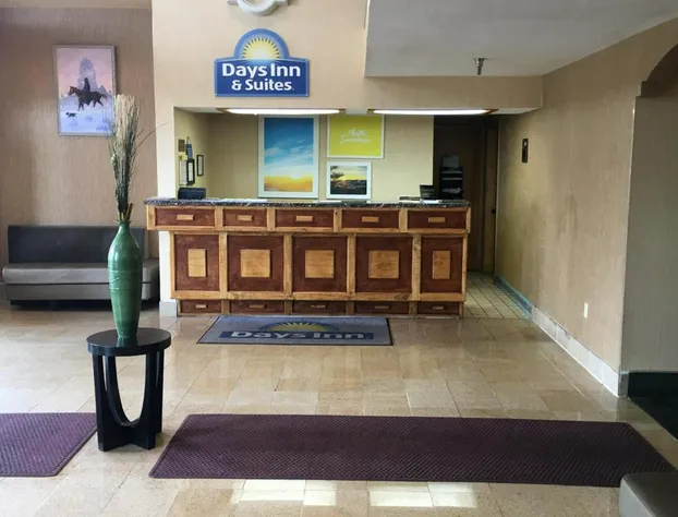Days Inn & Suites by Wyndham Red Rock-Gallup hotel detail image 3