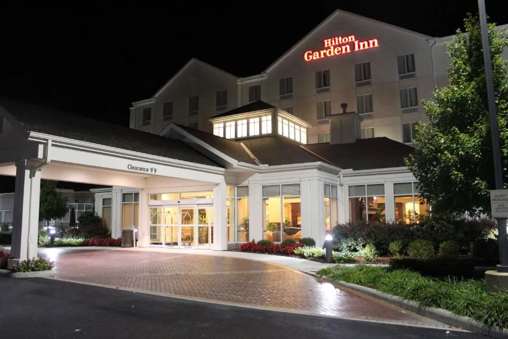 Hilton Garden Inn Cincinnati Blue Ash hotel hero