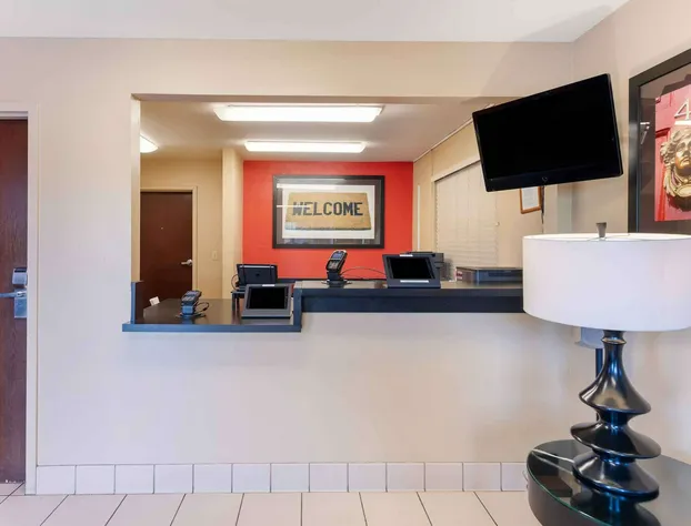 Studio 6 Suites Fresno North CA hotel detail image 1