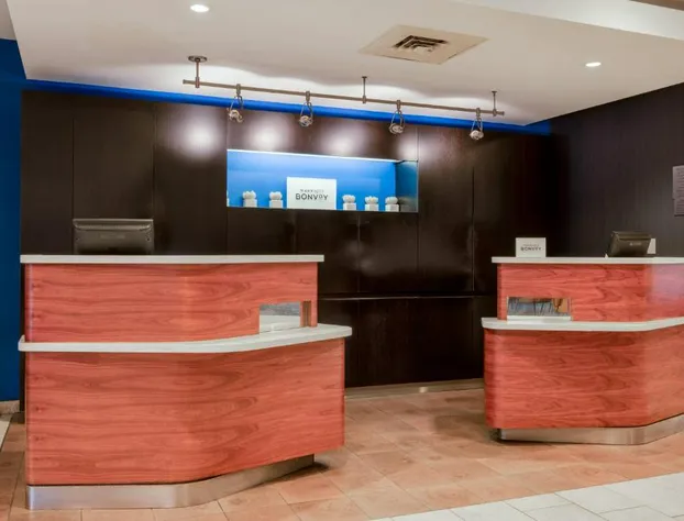 Courtyard by Marriott Columbus Airport hotel detail image 2