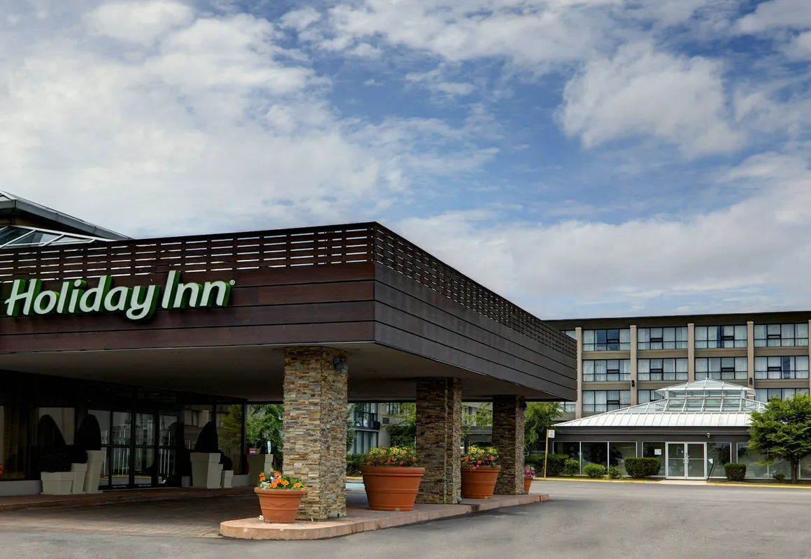 Holiday Inn Toronto Airport East by IHG hotel hero
