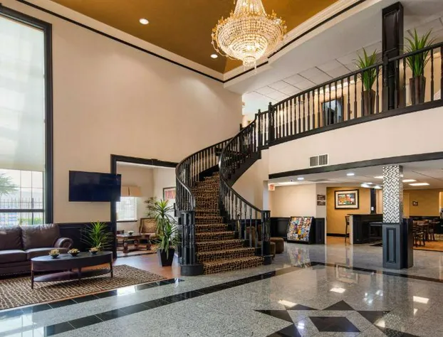 Best Western Plus Northwest Inn & Suites hotel detail image 1