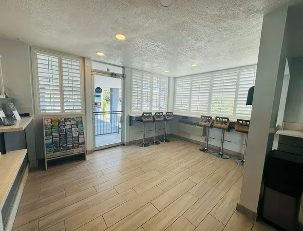 SureStay by Best Western Fresno Central hotel detail image 4