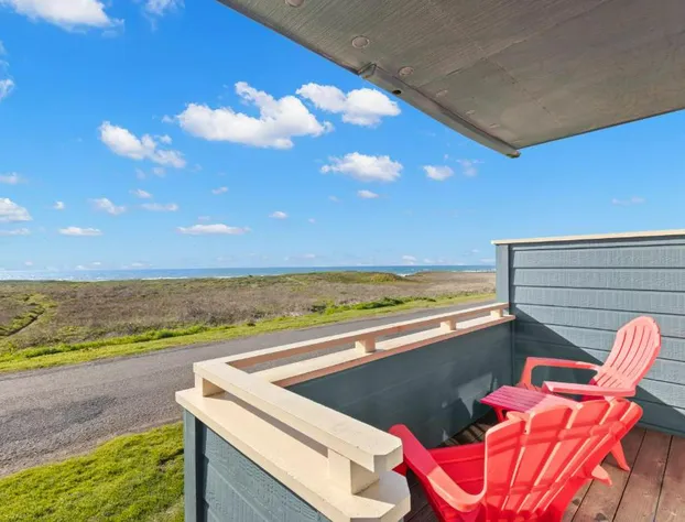 Surf & Sand Lodge hotel detail image 4