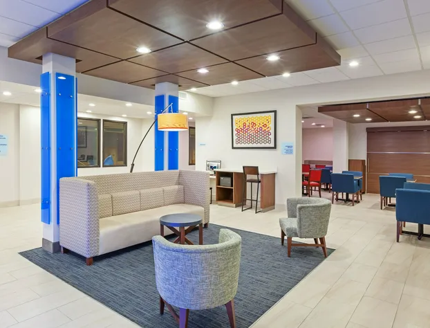 Holiday Inn Express & Suites Houston - Memorial Park Area by IHG hotel detail image 3